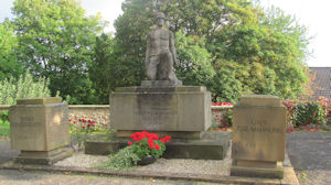 Albisheim war memorial.jpg